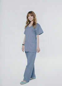 personalized-medical-scrubs