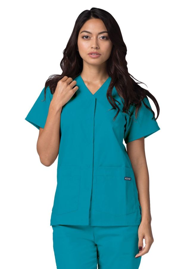 teal-scrub-tops-with-pockets-uk