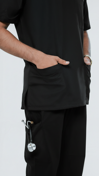 black-scrubs-with-pockets