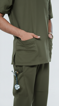 scrubs-with-pockets